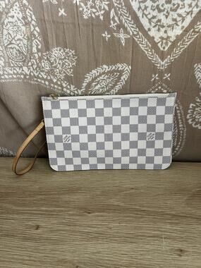 Louis Vuitton Neverfull MM Pouch Wristlet Damier Azur